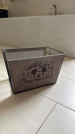 Free baby laundry basket - Mickey Mouse
