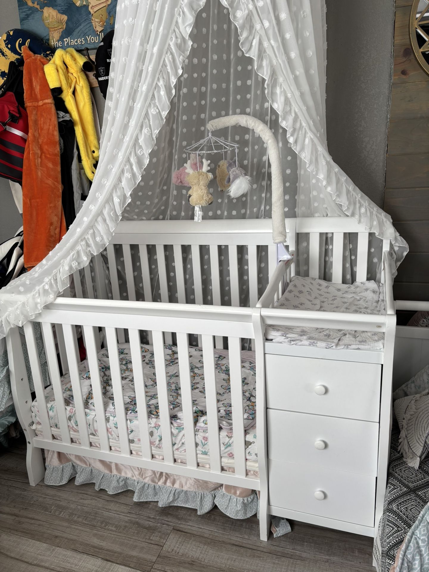 Mini Crib For Sale