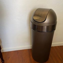 Nice Trash Can