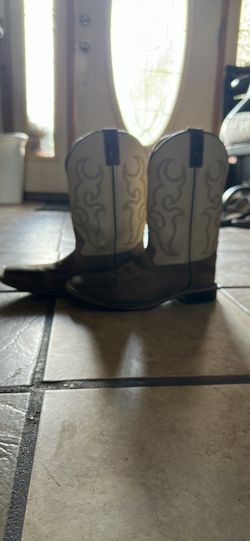 Kids boots