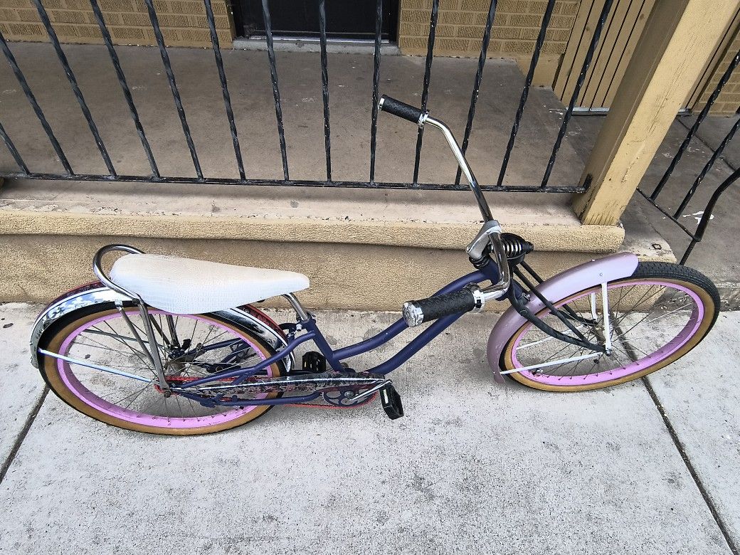 Custom Lowrider Bike $100 Or Best Off For A Need Gone Fast Willing To Take Trades Too