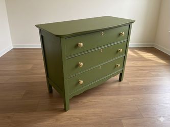 3 drawers dresser  olive green