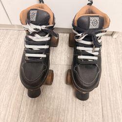 Roller Skates Size 8.5 + NEW Protective Gear Set – $70