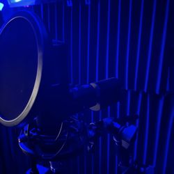 Golden Age 8000 W/ C800G Tube