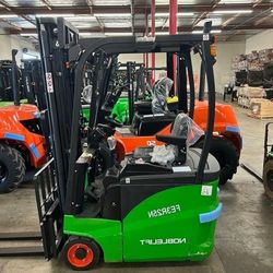 Brand New 3 Wheels Electric Forklift