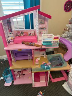 Free Barbie dream house