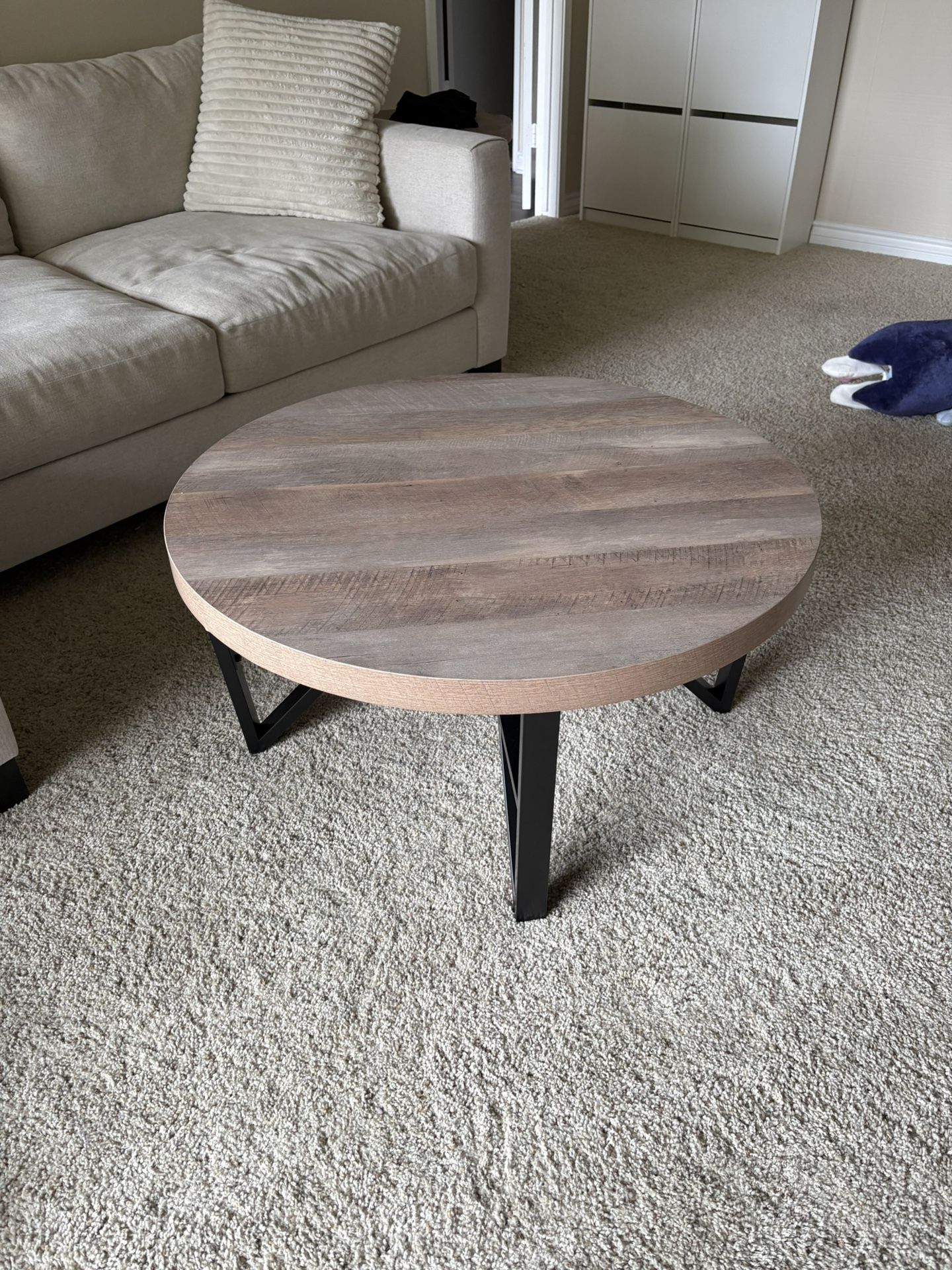 Coffee Table And End Tables