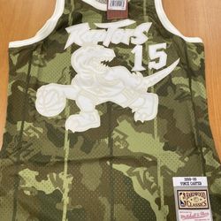 Vince Carter Jersey M  Toronto raptor 