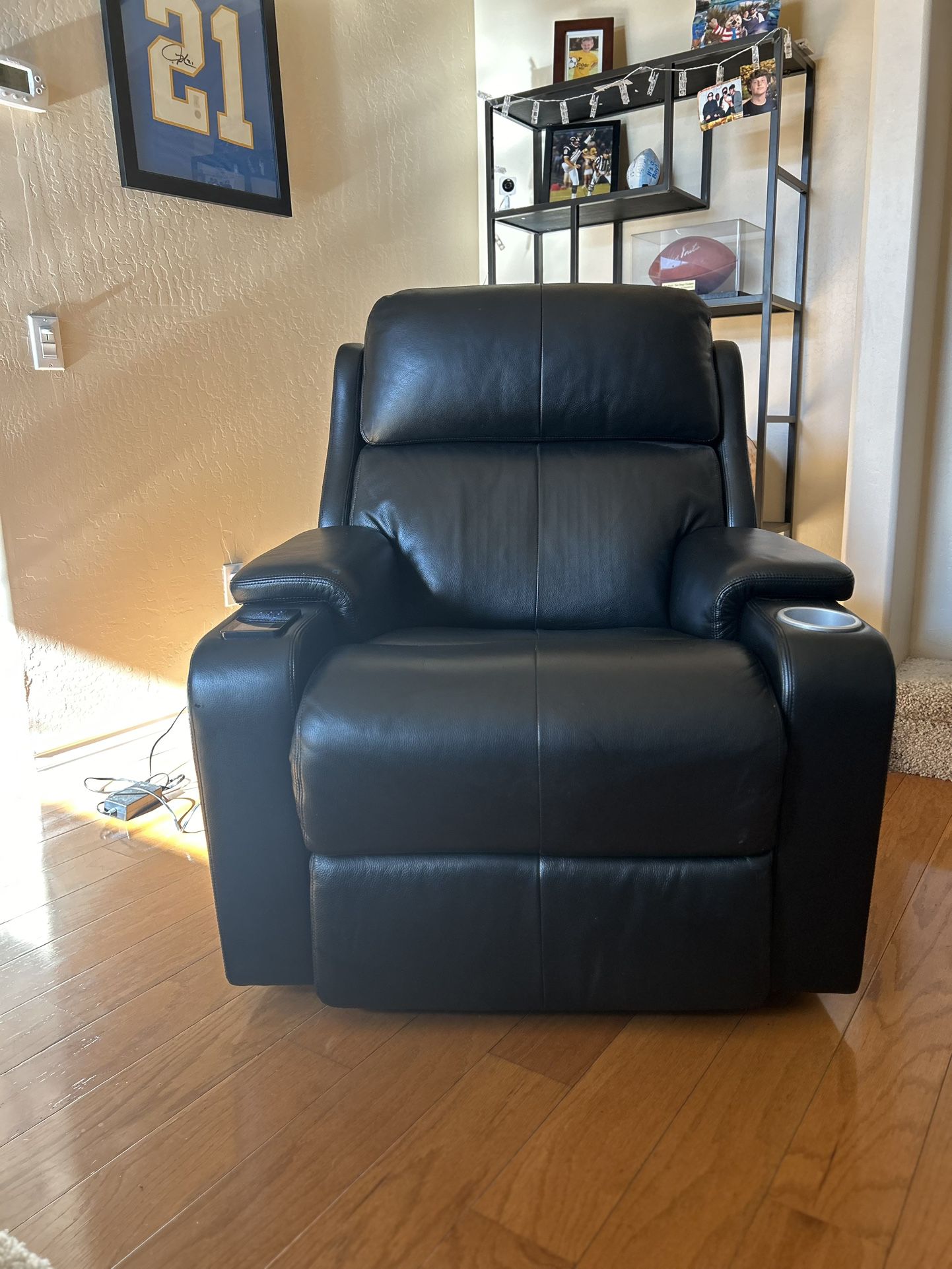 Power Recliner with lumbar support, cooled cupholer and USB.