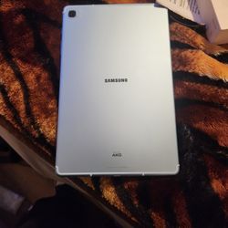 Samsung Akg Tablet 10 Inch