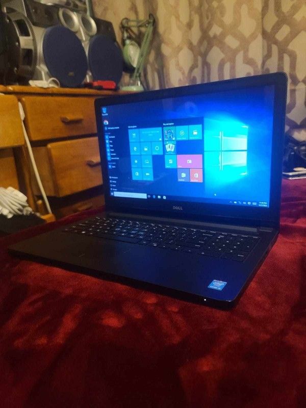 Back To School Excellent 14 inch Dell Laptop Computer With Windows 10 With Intel Core i5 Processor With Programs