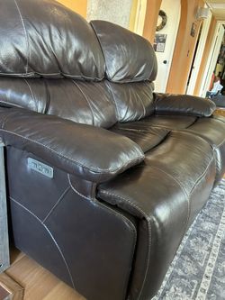 Reclining Leather Love Seat (from Costco)