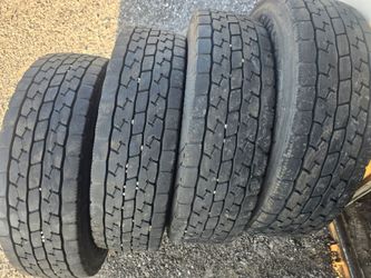 225/70R19.5 Dunlop tires