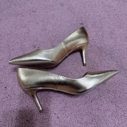 New Size 10 Gold Metallic High Heels Shoes 
