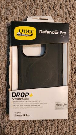 New Otterbox Defender Series Pro for iPhone 16 Pro MagSafe Case Black Color