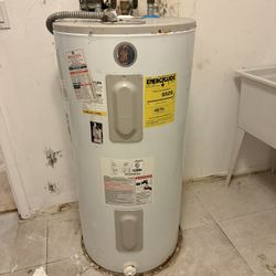 GE ElHot Water Heater