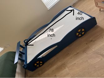 BlueVeroFree Twin Size Race Car and mattress