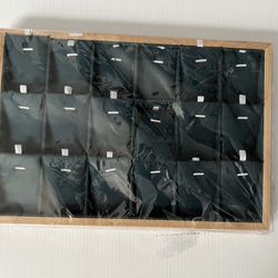 18 Grid Bamboo Green Felt Jewelry, Pendant, Necklace Organizer Storage Tray 9.5X14”   1.5”deep.