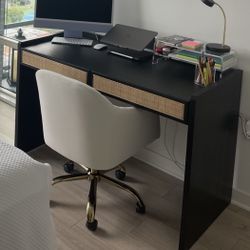 Desk & Chair 