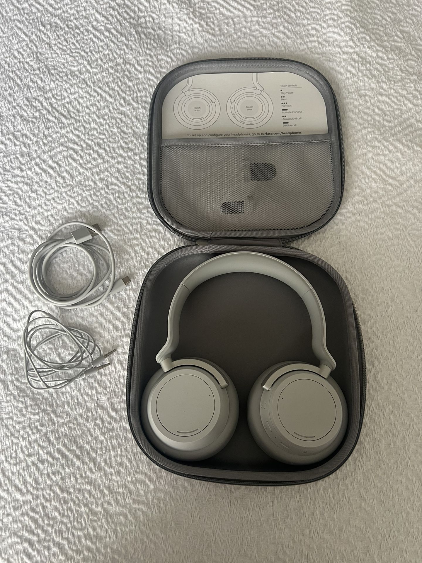 Microsoft Surface Headphones