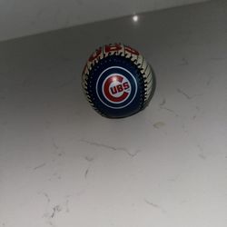Cubs Collectible Ball 