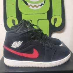 Air Jordan Retro 1 Mid Multicolor Swoosh Black Edition.  Size 12 Men's 