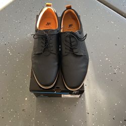 J. Ferrar Men’s Size 12 Sneaker