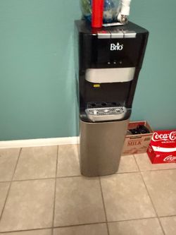 BRIO water machine and water rack