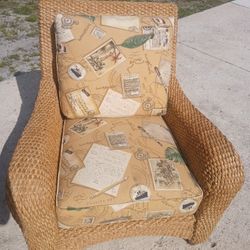 Thomasville Natural Banana Leaf Captain Chair 