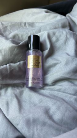 Victorias Secret Love Spell-shimmer Perfume