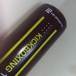 Kickboxing Blow Up Trainer 