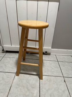 2 stools
