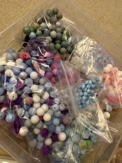 Assortment Silicone Beads for Beading