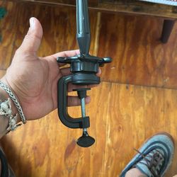 Mannequin Head Clamp