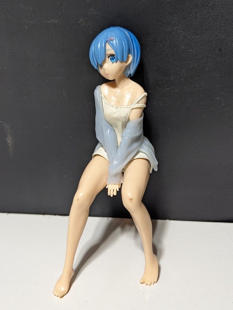 Rem - Limited Edition Anime Figure Re
-Starting Life in Another World - Loose

