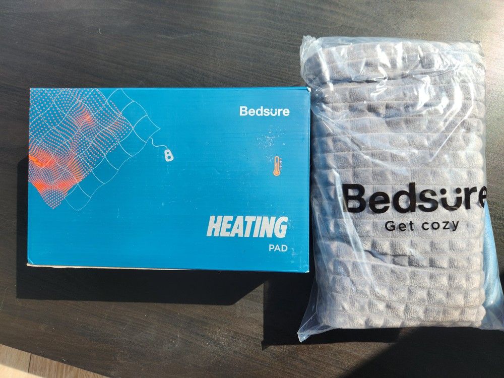 Weighted Heating Pad With Massage Function