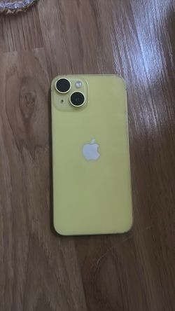 Apple iPhone 14 Yellow