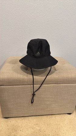 Adidas bucket hat with mesh interior
