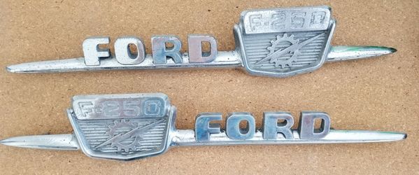 1959 Ford F250 Side Emblems