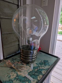 Lightbulb Lamp