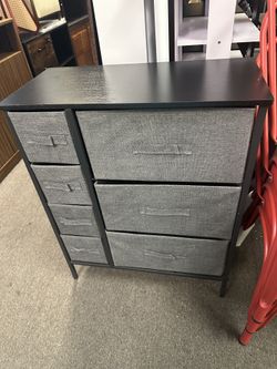 Portable Storage Organizer with 7 Drawers