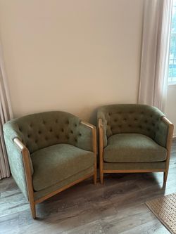 Set of 2 Accent Chairs