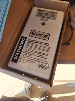 Eemax Single Point Electric Talked Water Heater SP2412 for Sale in  Scottsdale, AZ - OfferUp