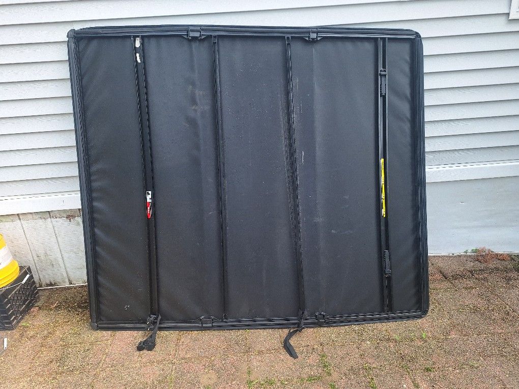 Tonneau Cover