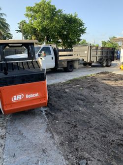 Trailer camión Bobcat
