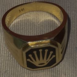 size 9 or 9.5 rolex solid ring 10k gold
