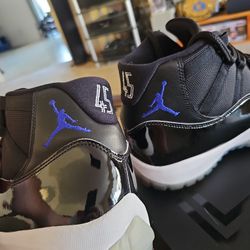 2016 Jordan XI 11 Space Jam Size 10.5