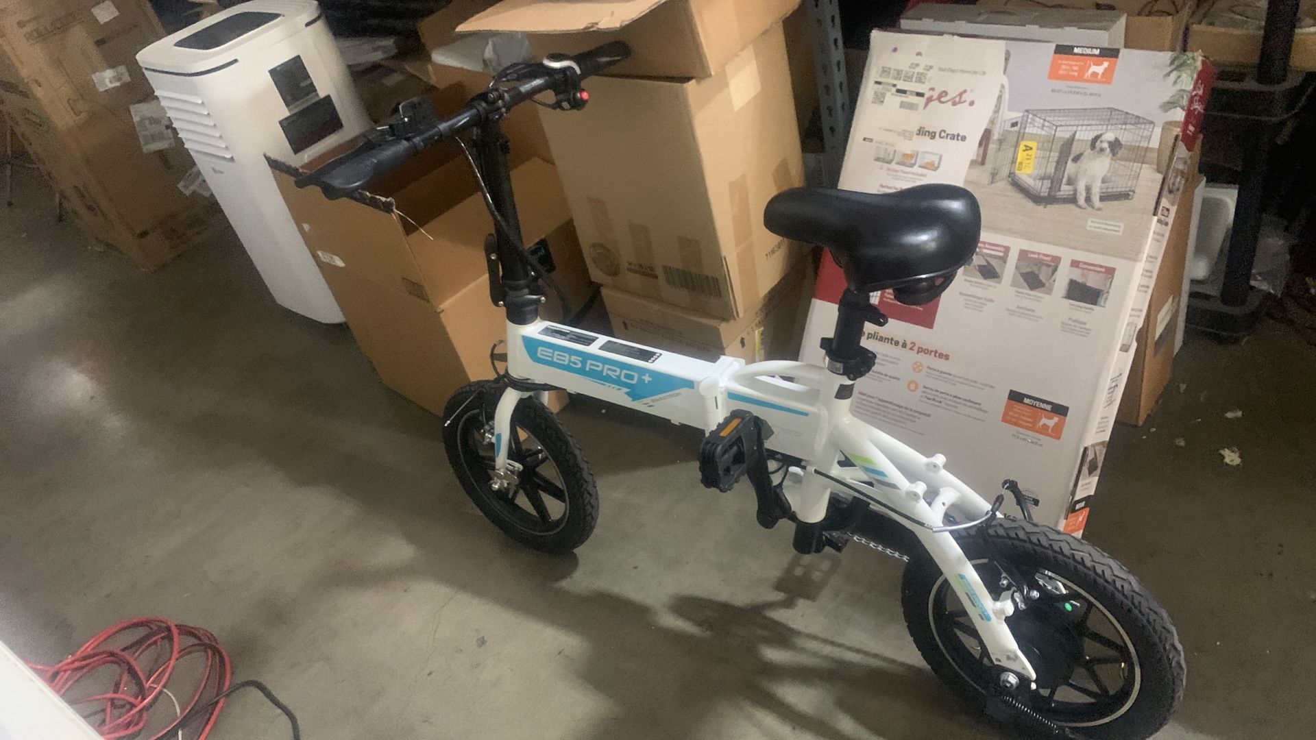 New In It Box Electric Bike Sold As Is Running Almost New Light Use