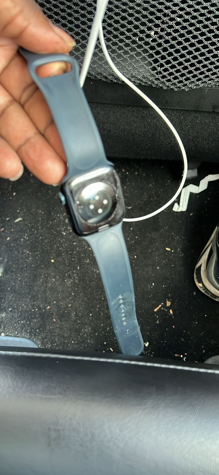 iPhone 13 Pro Max & Apple Watch Series 8