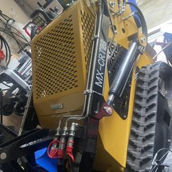 MX-CRT23 Mini Skid Steer Loader 5,500 OBO 